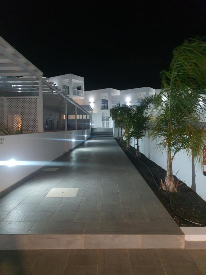 Apartamento Monarca House, Senator Costa Teguise Exterior foto